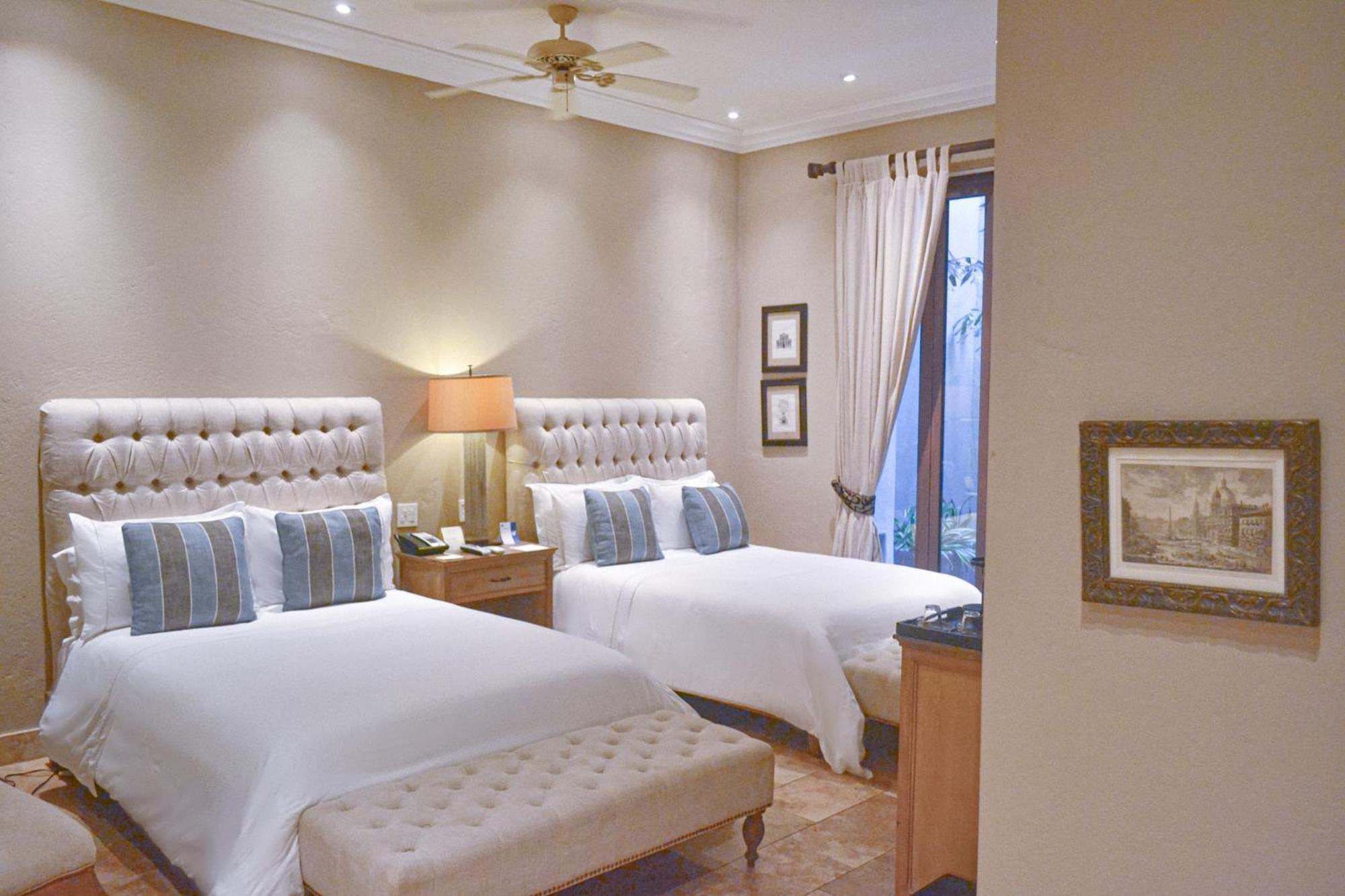 Hotel Bastion Luxury