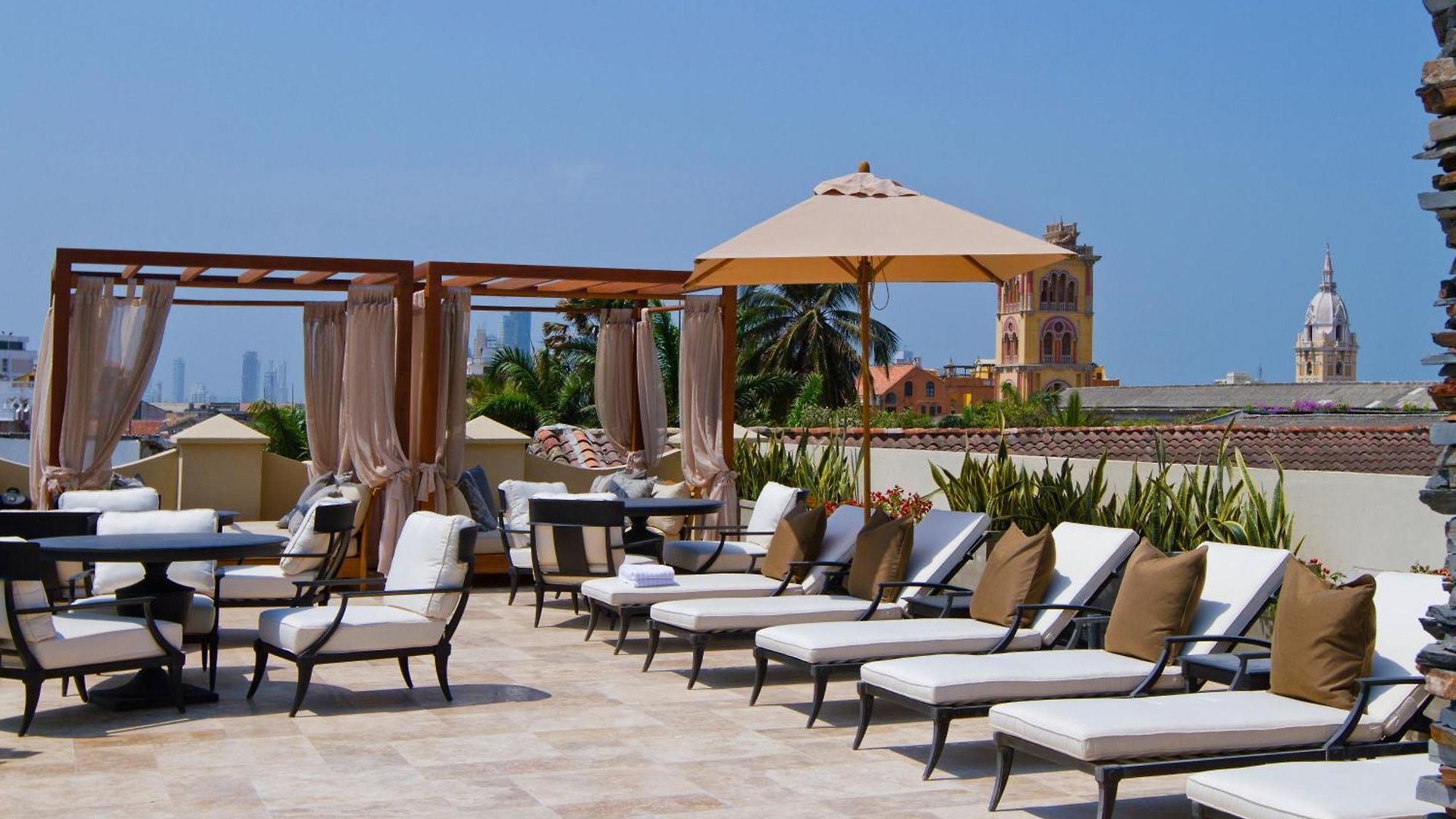 Bastión Luxury