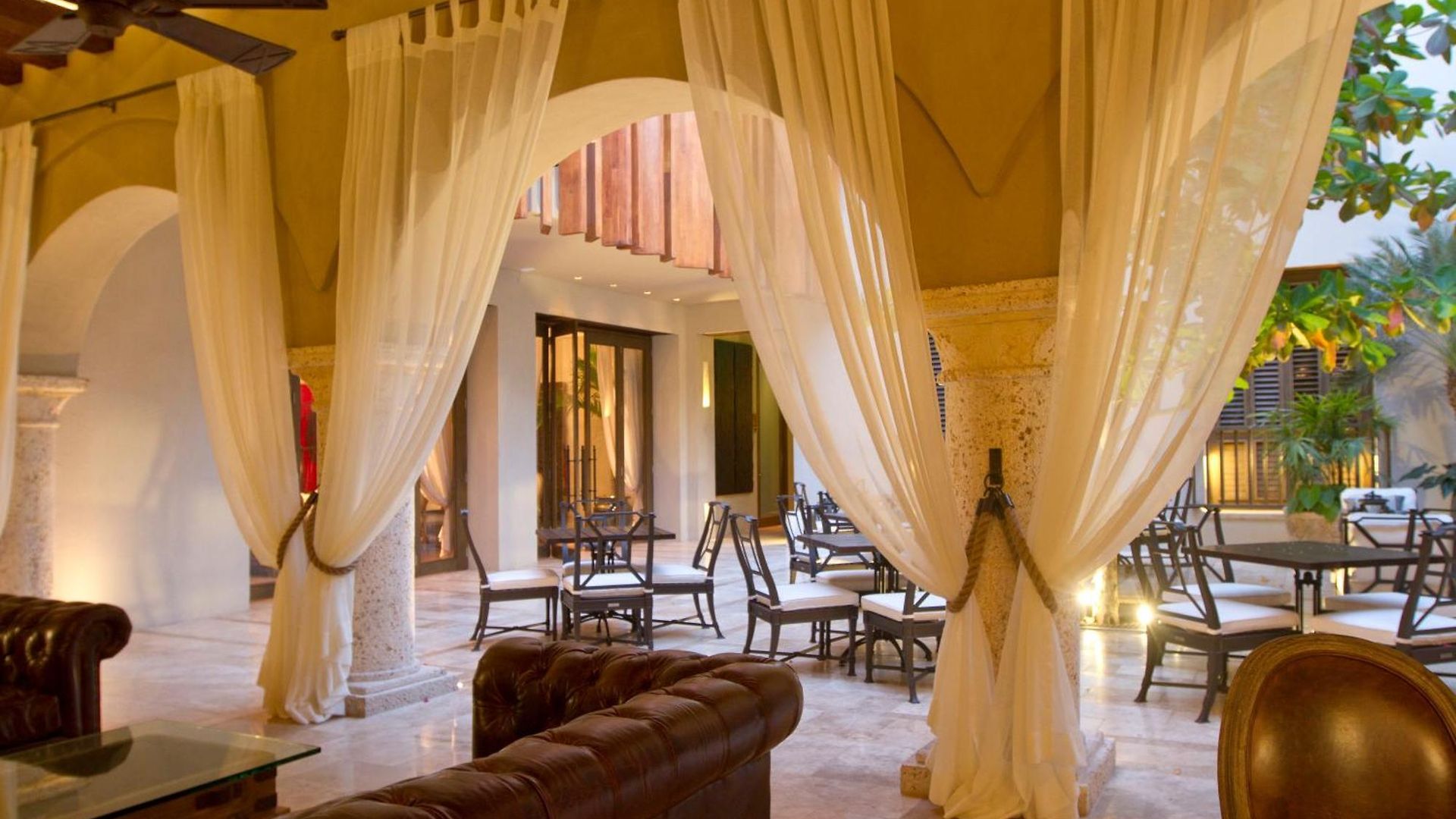 Bastión Luxury