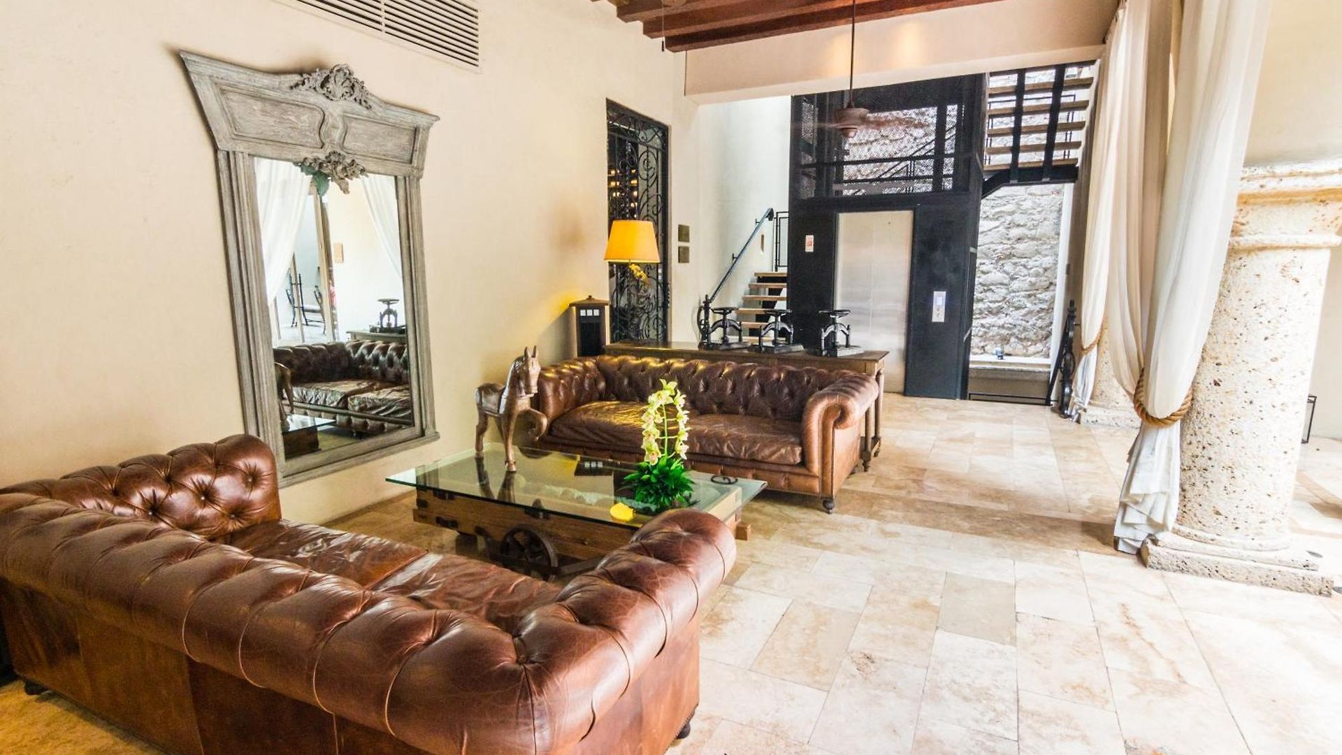 Bastión Luxury Hotel 5*