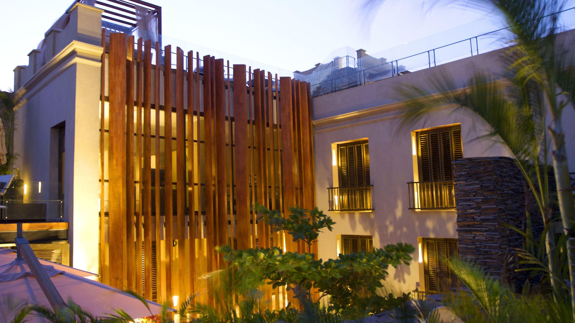 Hotel Bastión Luxury