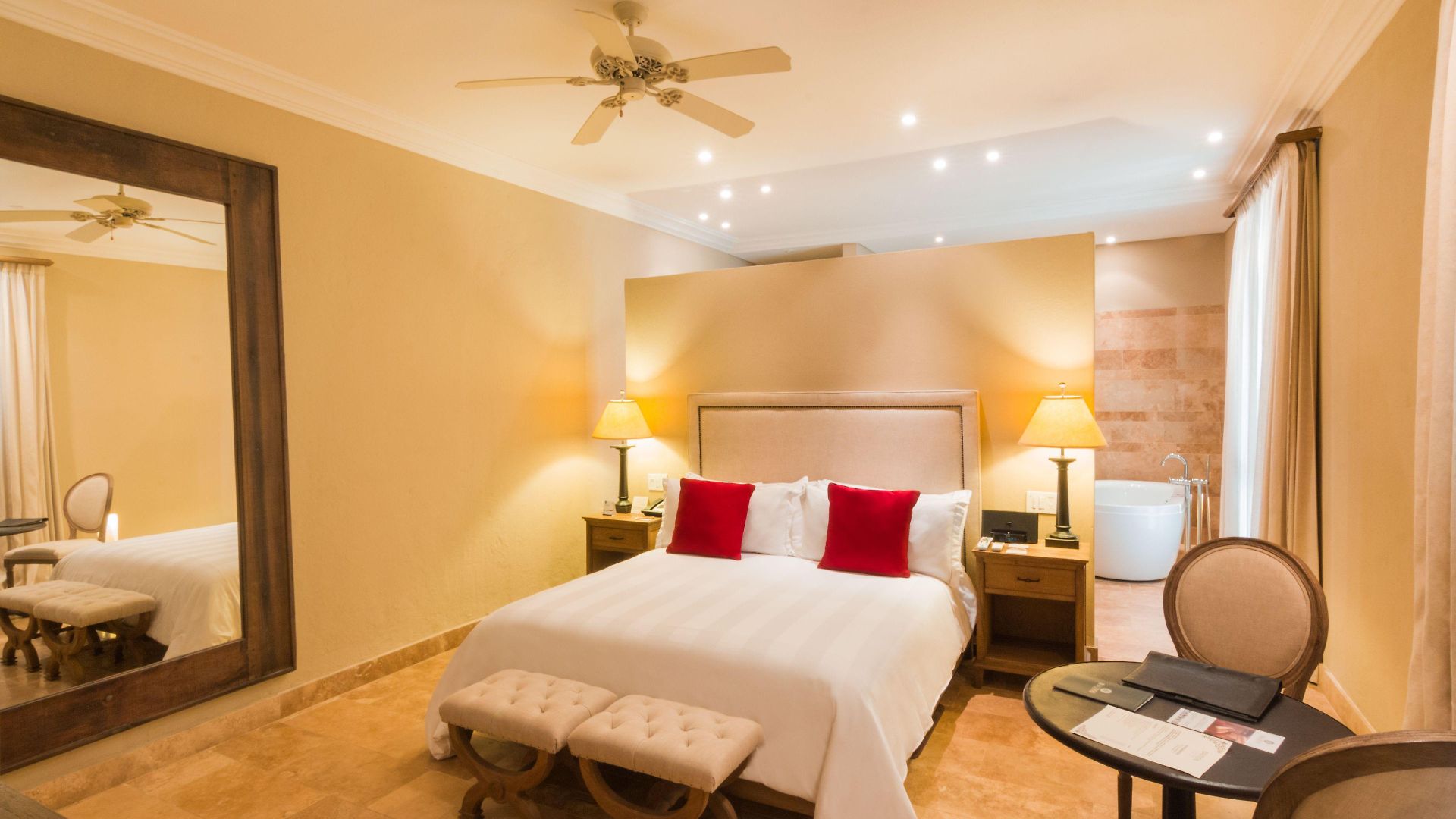 Bastión Luxury Hotel 5*