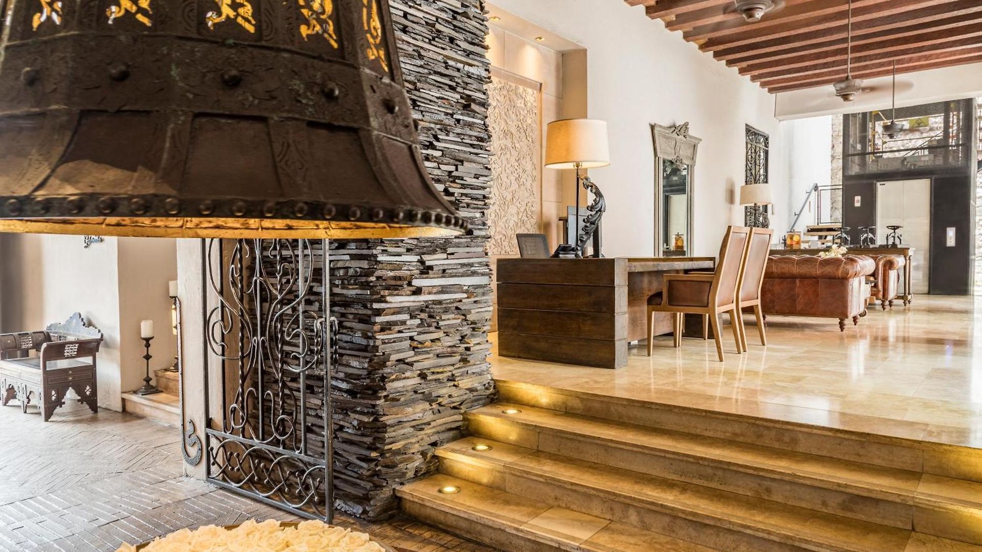 Hotel Bastión Luxury 5*