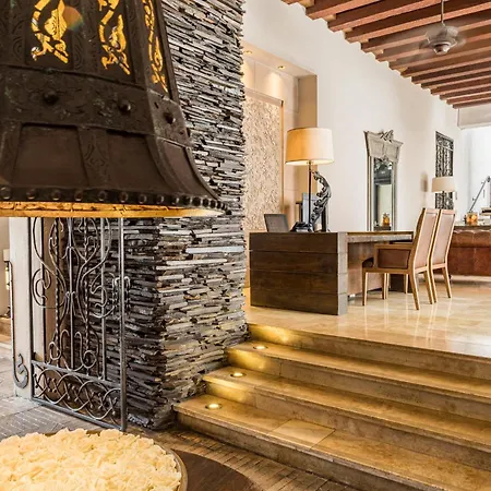 Hotel Bastión Luxury 5*