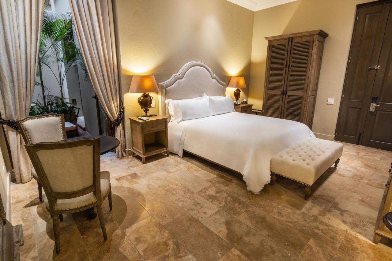 Hotel Bastion Luxury