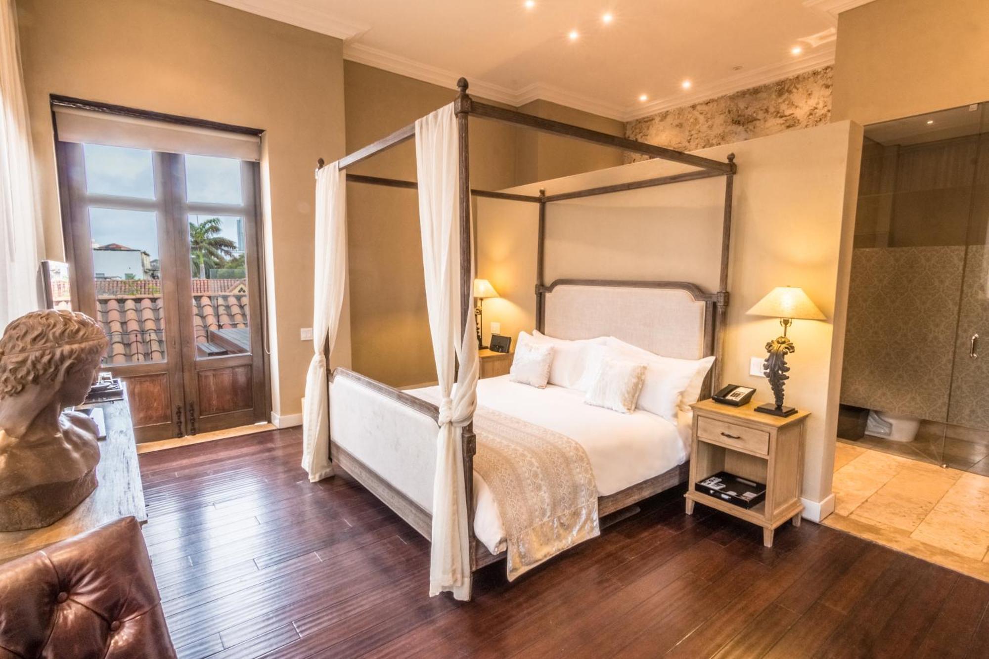 Hotel Bastion Luxury 5*