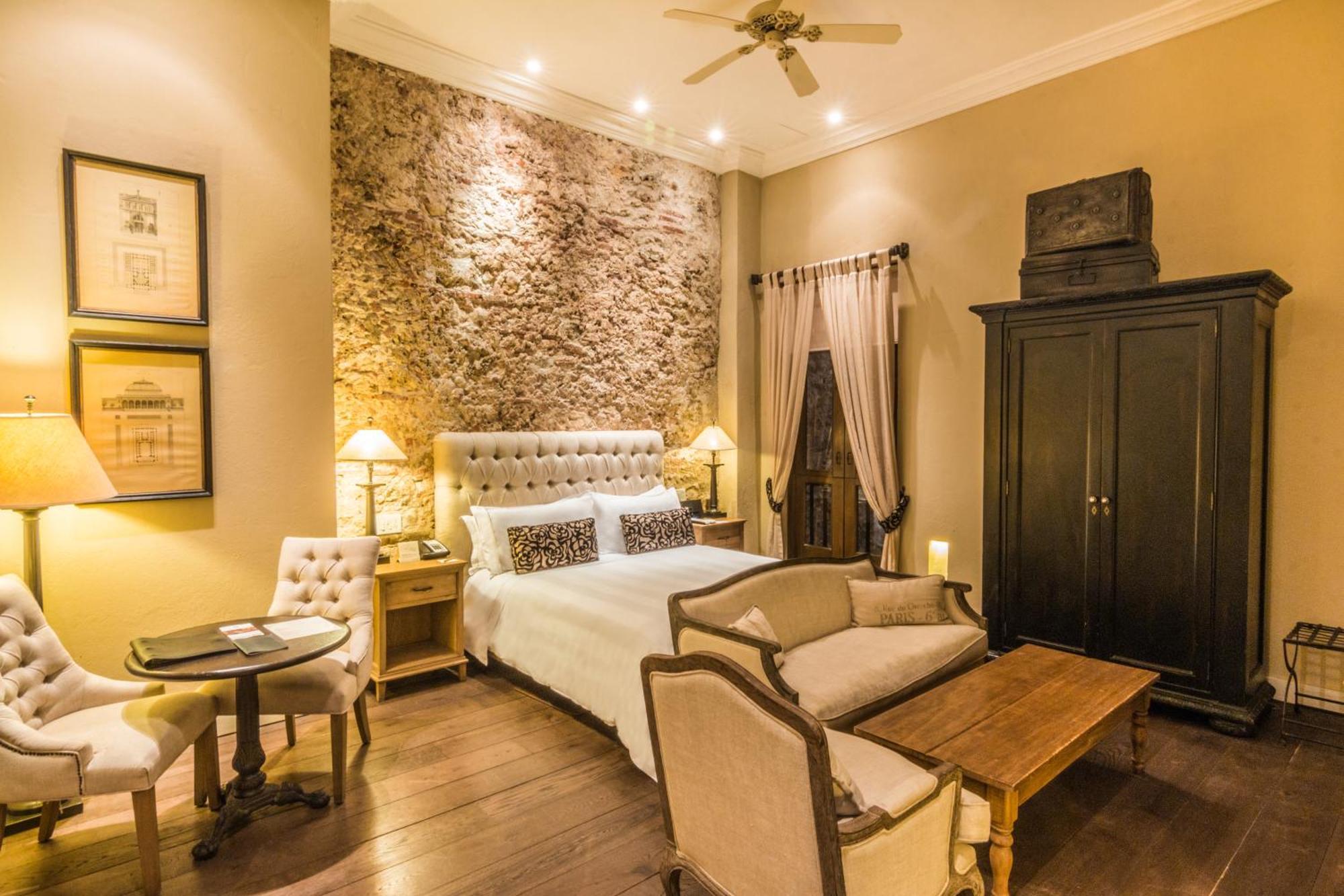 Hotel Bastión Luxury