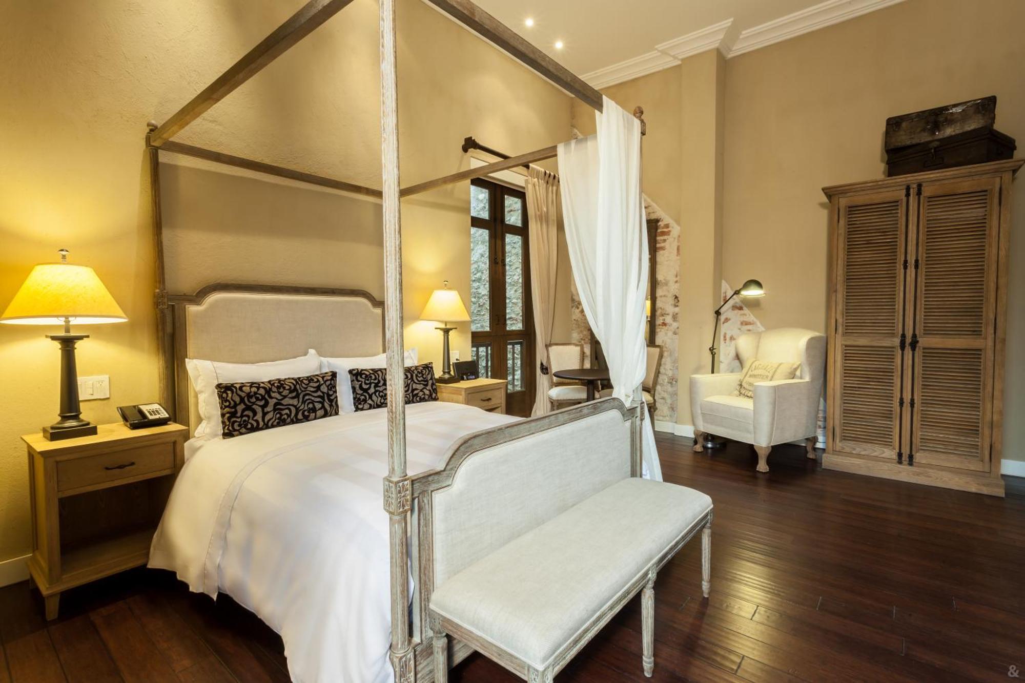 Bastion Luxury Hotel 5*
