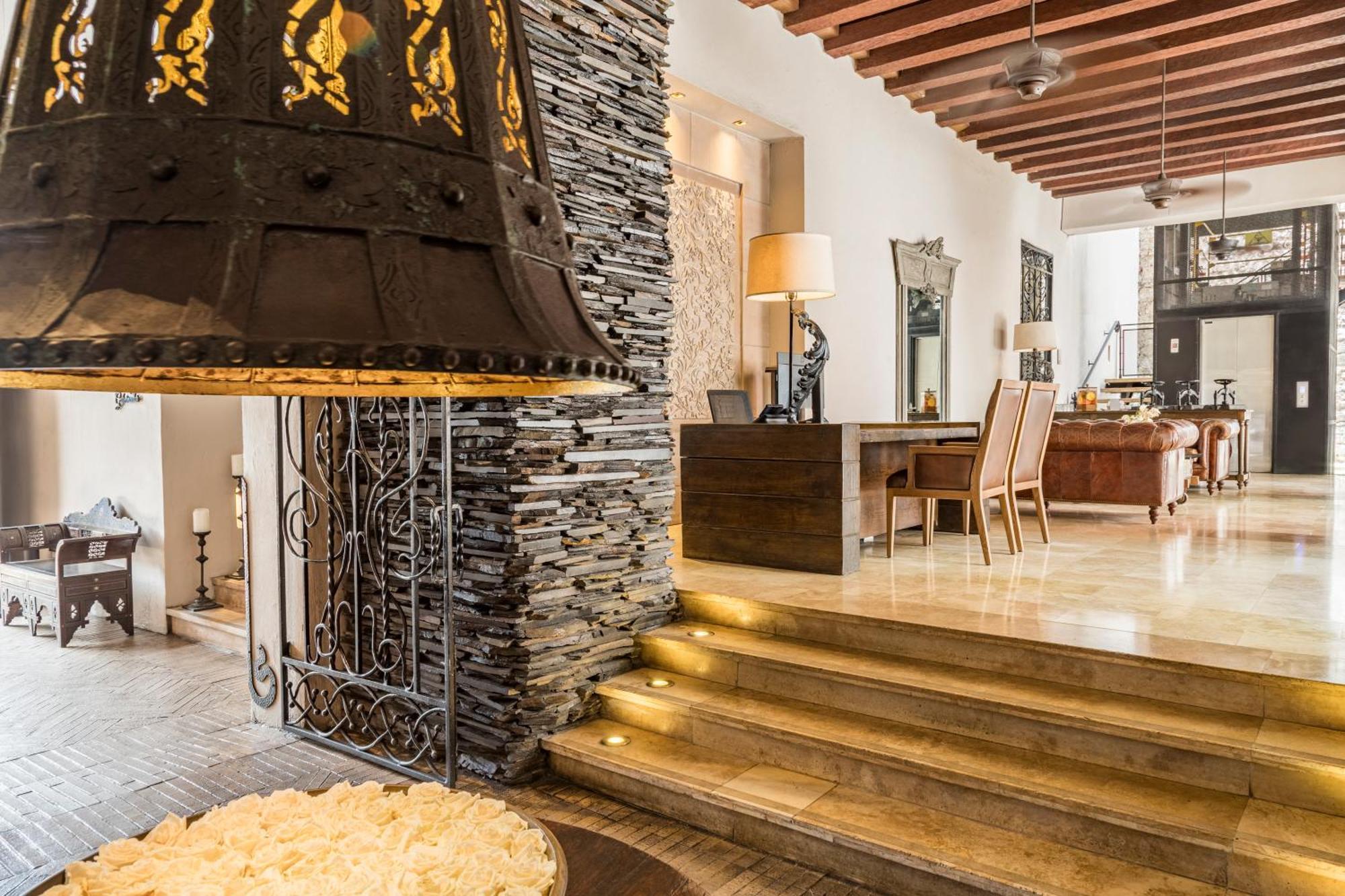 Hotel Bastión Luxury 5*