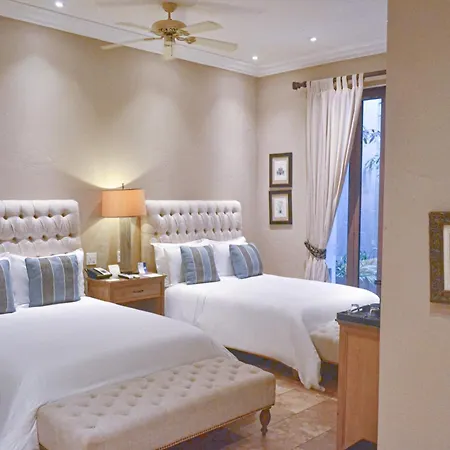 Hotel Bastion Luxury