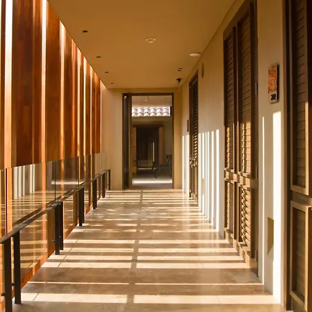 Bastión Luxury Hotel