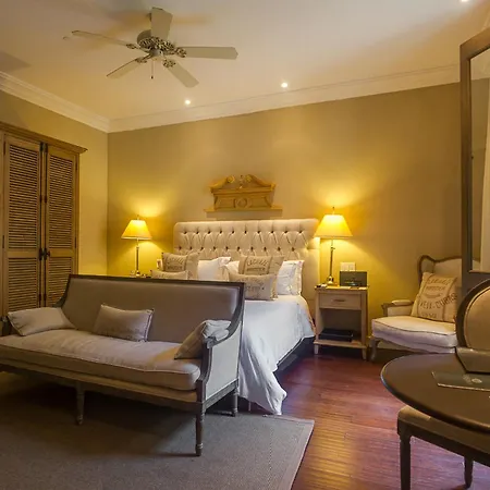 Bastión Luxury Hotel 5*